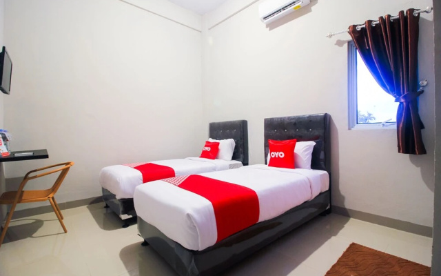 Fajar Residence by OYO Rooms
