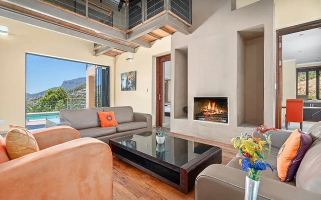 Houtbay Hilltop Villa