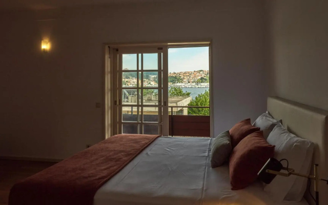 Porto River House