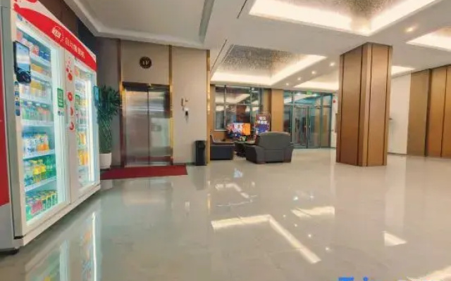 Tianyuan Hotel (Uxin Banner Cultural and Sports Center)