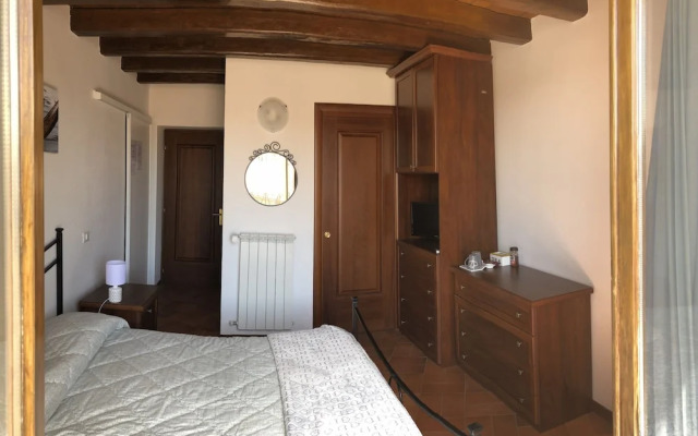 BB Il Re Alla Reginella Guest House