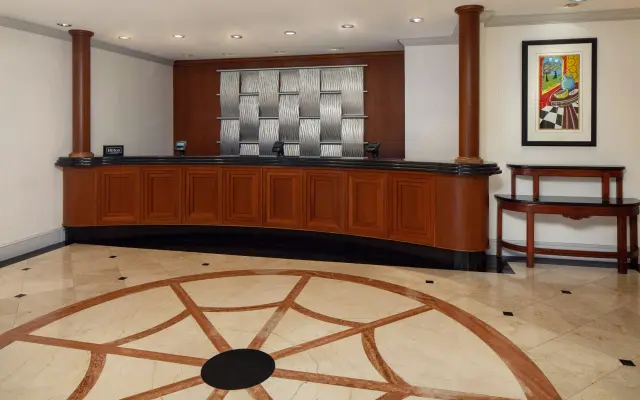 Hilton Chicago/Northbrook