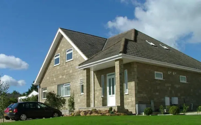Mead Lodge B&B