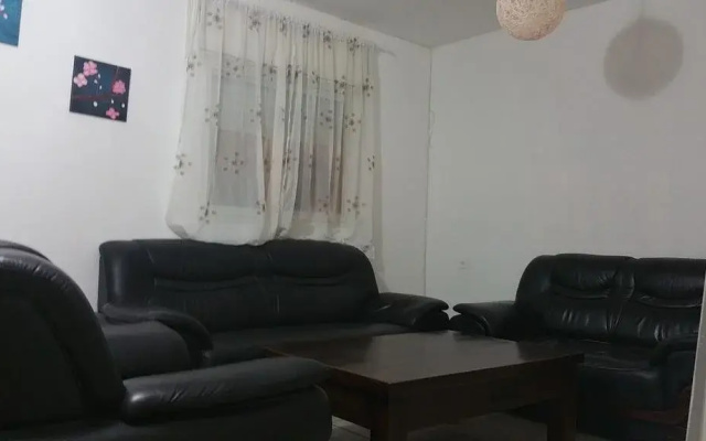 Ella's Home Guesthouse
