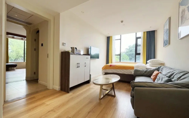 Guilin O-LIVE Social Hotel