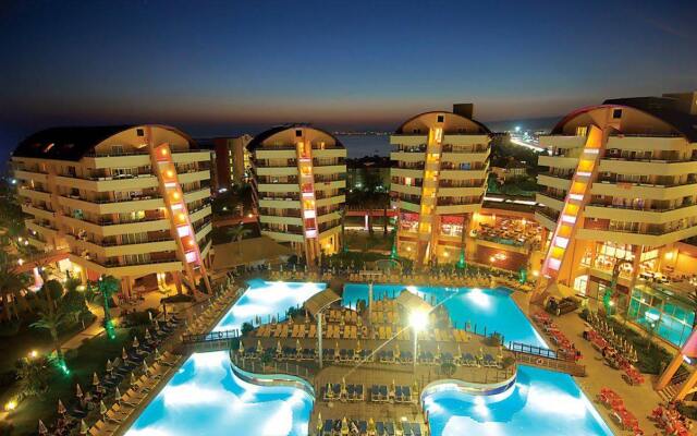 Alaiye Resort & Spa Hotel - All Inclusive вид на фасад