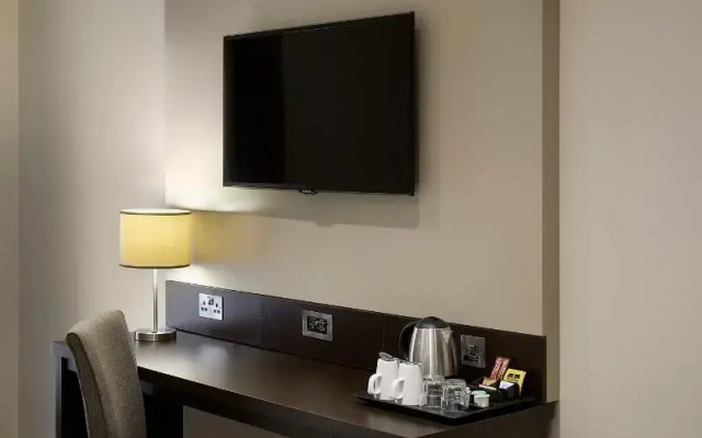 Premier Inn Addlestone