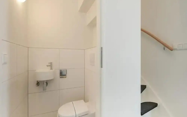 Holiday Home in Simonshaven Near Lake Beach