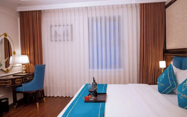 Ruby Queen Hotel