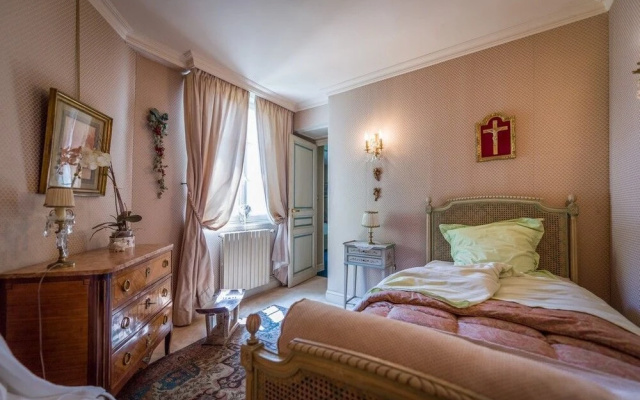 Chambres dHôtes Manoir de Montecler