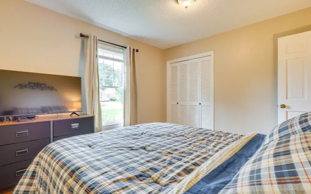 Decatur Vacation Rental w/ Patio!