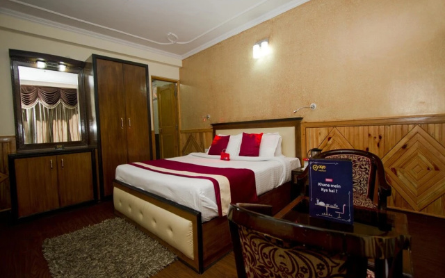 OYO 1638 Hotel A Star Regency