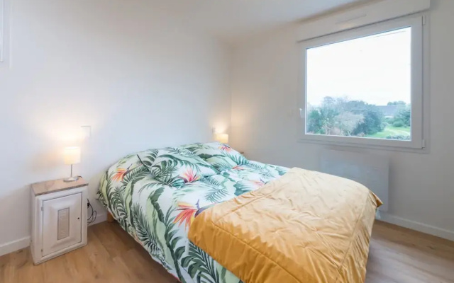 Holiday Home in Landeda Near Sandy Beaches