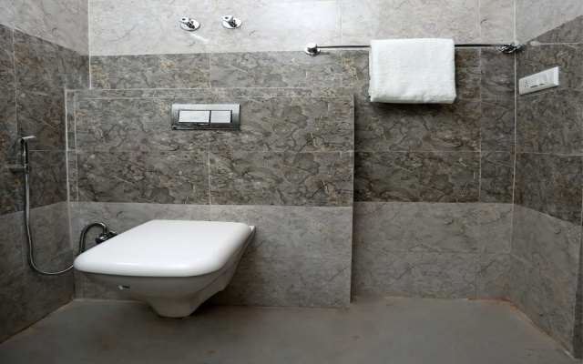 OYO 13473 Home 1 BHK IVY Towers Shyamkhet