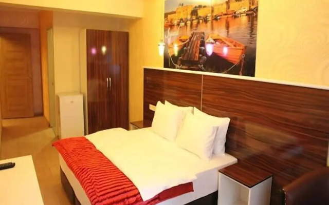 Lucid Otel