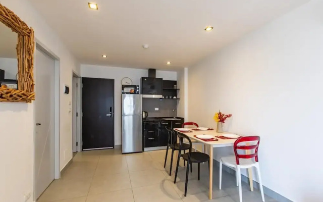 Modern Condo - 1BR T1-401