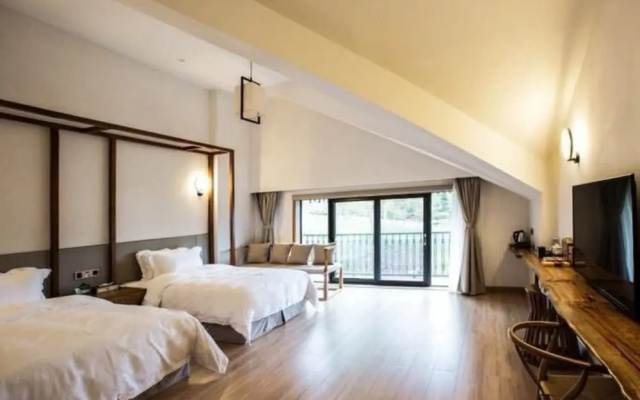 Floral Hotel · Yalanduo Garden Ya'an