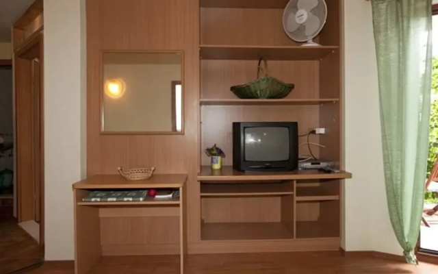 Durda1 - 50 m From Beach - B2