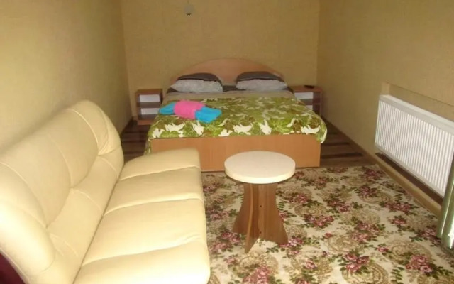 Apartment on Hoholya 90