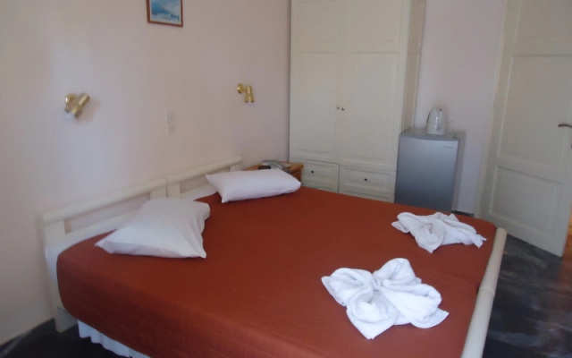Hotel Iris