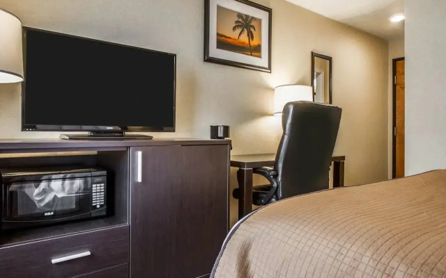 Quality Inn & Suites South Portland