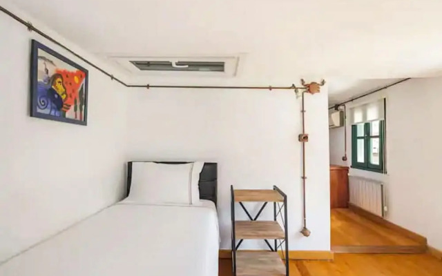 Historic House near Popular Landmarks in Balat