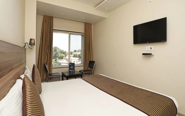 Fabhotel Taldar Inn