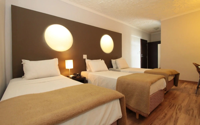 Oasis Tower Hotel