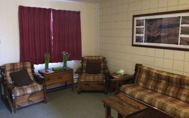 Plains Motel