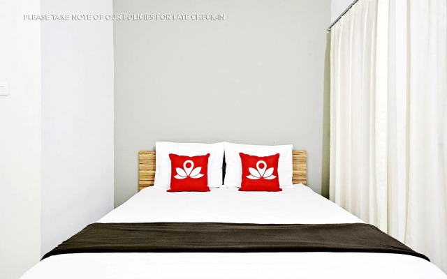 ZEN Rooms Mampang Prapatan Syariah
