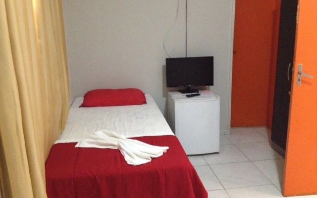 Nalu Beach Hotel