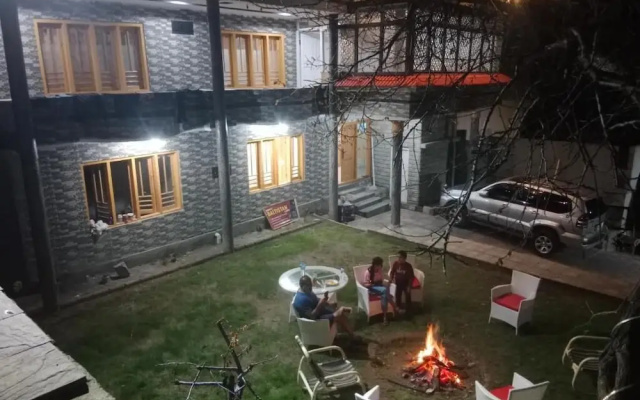 Beautiful Baltistan Lodge Skardu