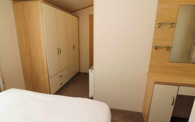 Lodge 2