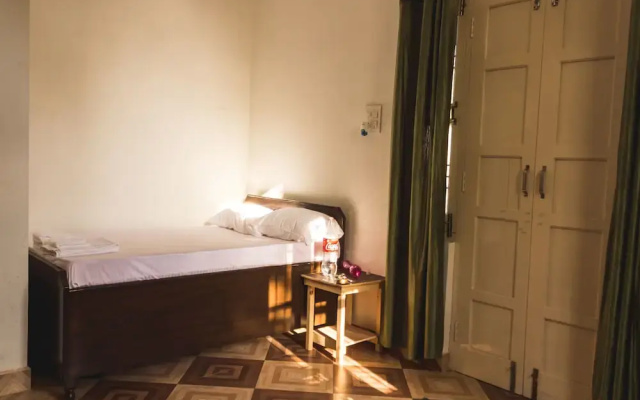 OYO 12394 Home Scenic 3BHK Khanyara Ground