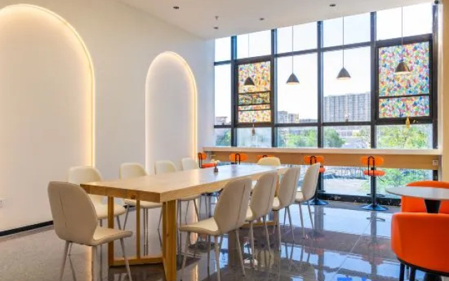 Milaian Hotel (Dazhongsi Subway Station Branch Zhongguancun Beijing)