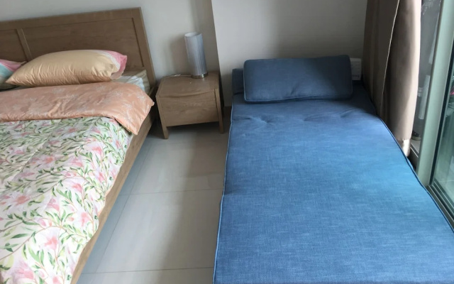Frank's Condo at Riviera Wongamat