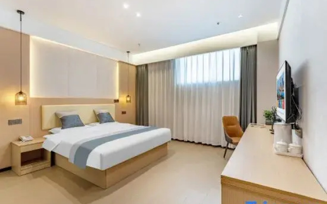 Nanjing Yipin Hotel (Jiangbei New Area Yushan Road Subway Station)
