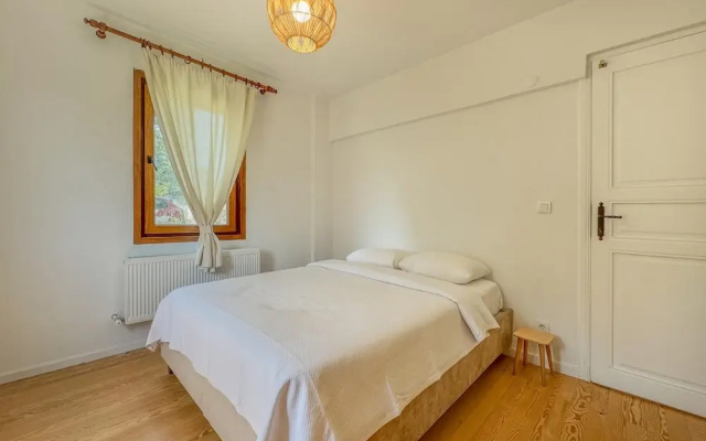 House w Garden 5 min to Tuzburnu Bay in Bozcaada