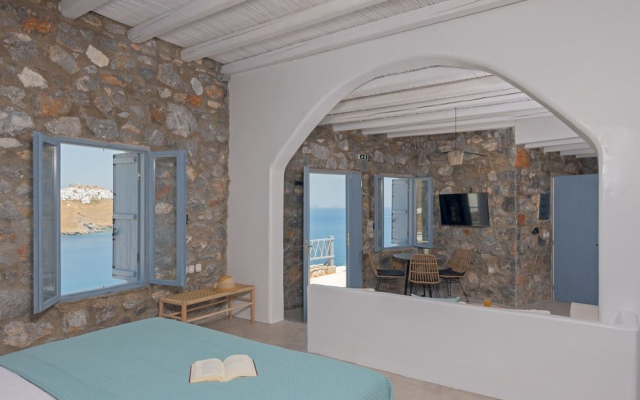 Nisides Suites