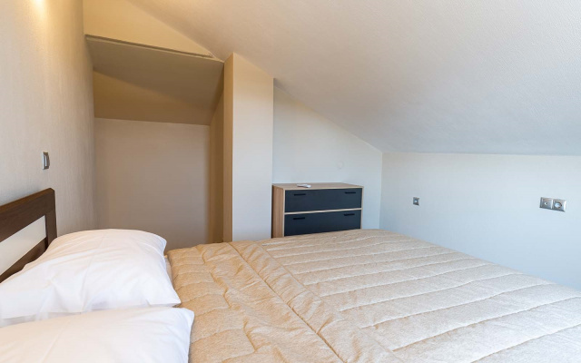 Kiosse Maison 2 by TravelPro Services - Nea F...