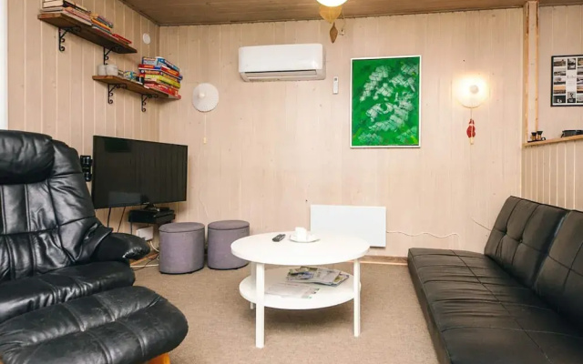 6 Person Holiday Home in Romo
