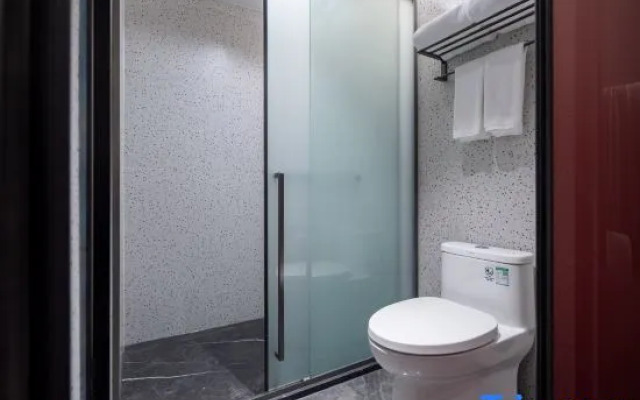 Juyi Select Hotel • Yiwu Wanda Plaza Beicun Road Flagship Store