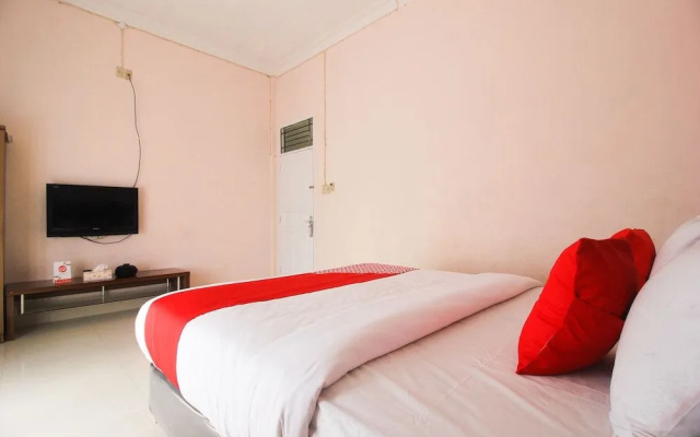 OYO 2138 Tiaz Homestay