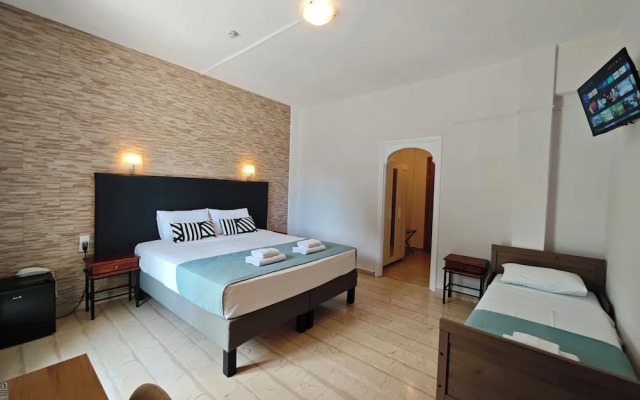 Hotel Tina