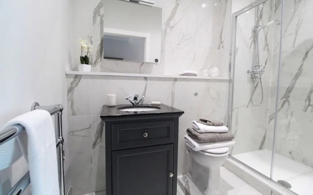 Great Charles Penthouse