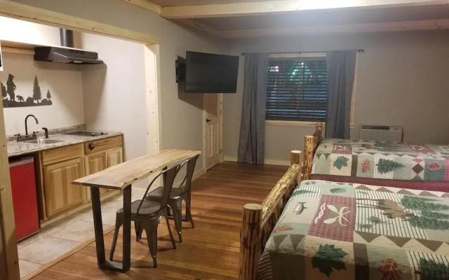 Idaho Lodge and RV Park