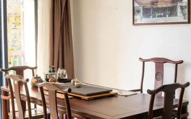Longtanwan Hostel
