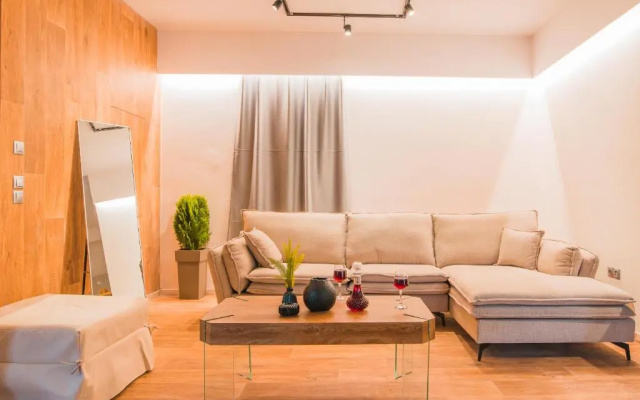 NOHO Boutique , premium living Lazeon 7