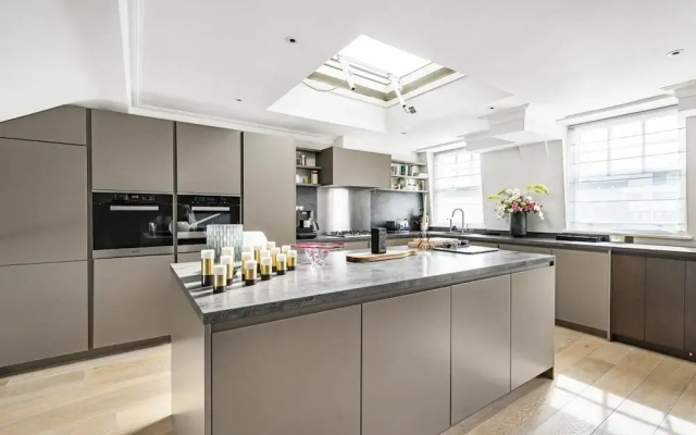 Ultra-lux 8M Chelsea Penthouse Huge Terrace