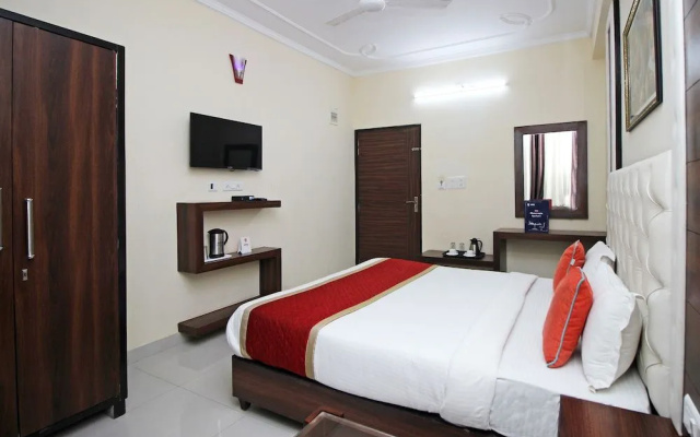 OYO 9424 Hotel Eden